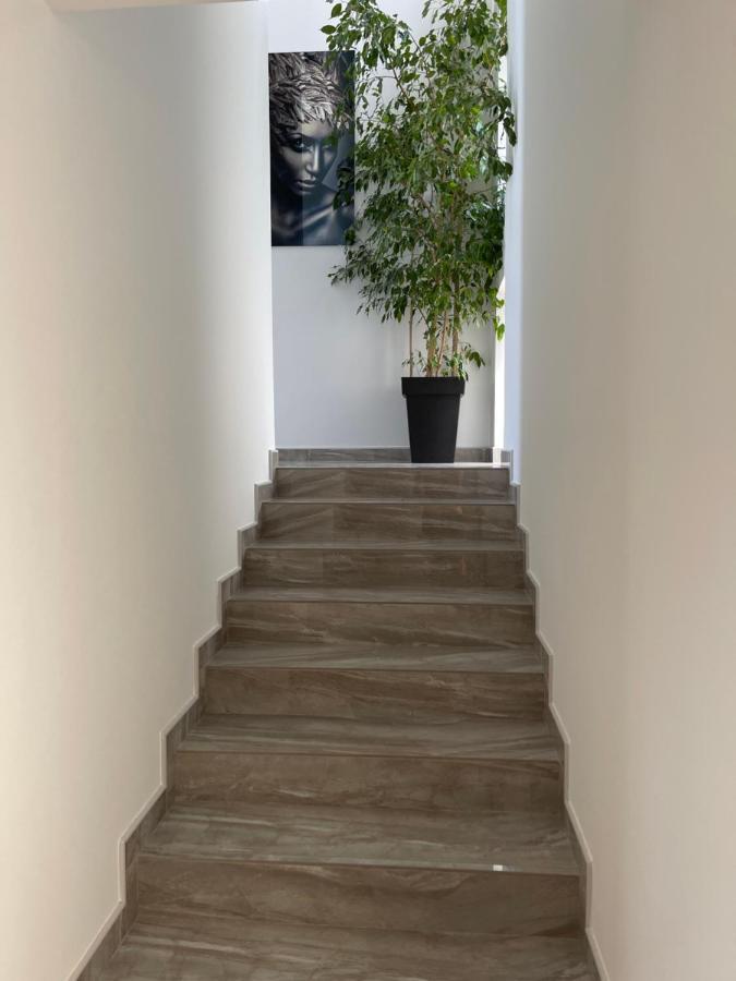 Villa Pine Бар Экстерьер фото
